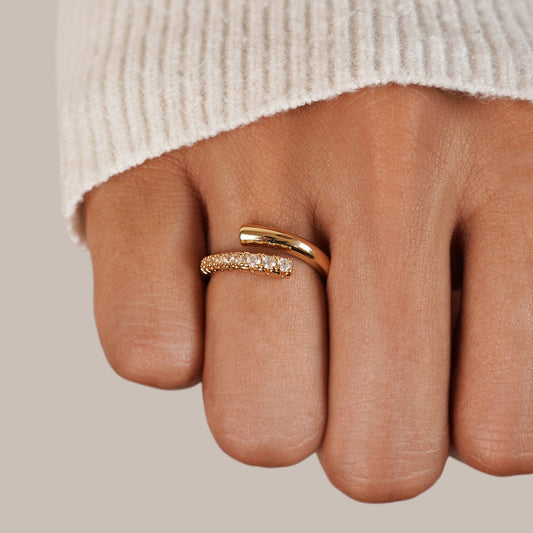 Arya Guld & Krystal Wrap Ring