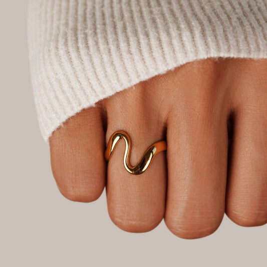 Guld Bølge Ring