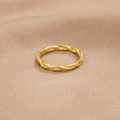 Infinity 18K Guld Twist Ring